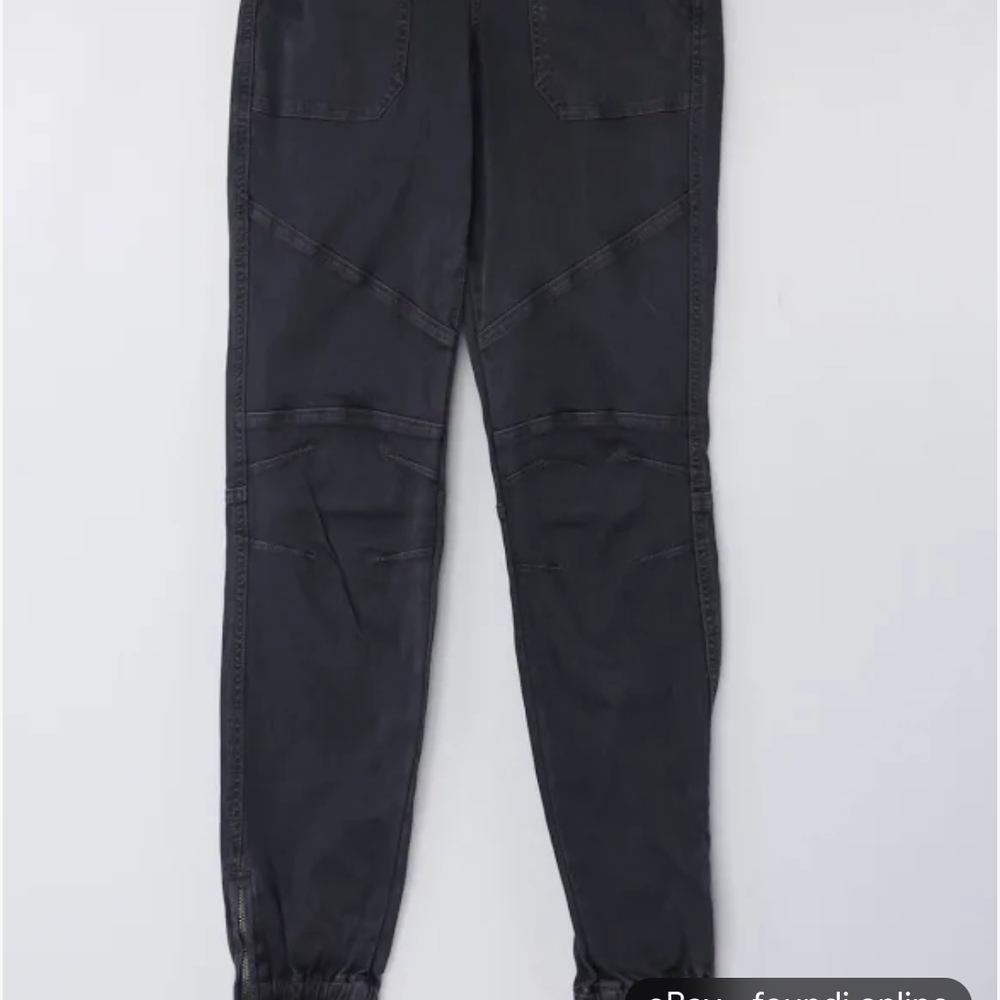 Spanx Twill Cargo Jogger Pants